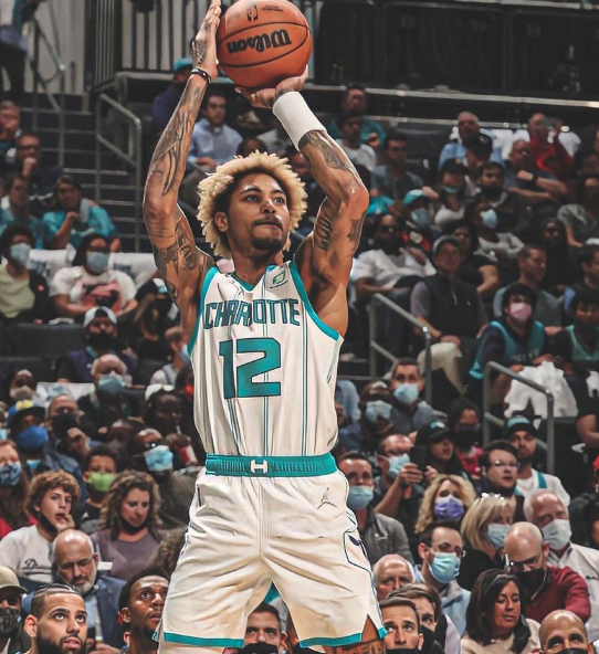 凯雷正在考虑收购俄罗斯卢克石油海外资产的选