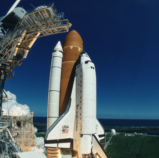 特朗普签署行政令放松商业航天监管,SpaceX或成