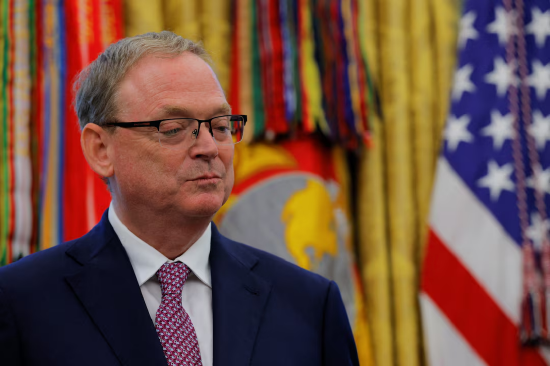 白宫官员哈塞特称美联储需完全独立于特朗普