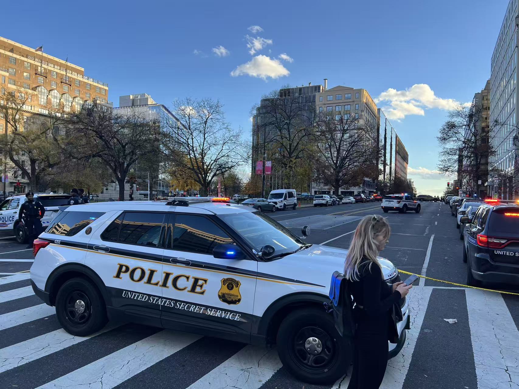 白宫附近发生枪击 特朗普要求向华盛顿增派数百