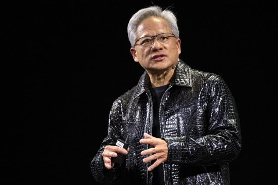 英伟达响应特朗普制造业回归号召 计划在美生产